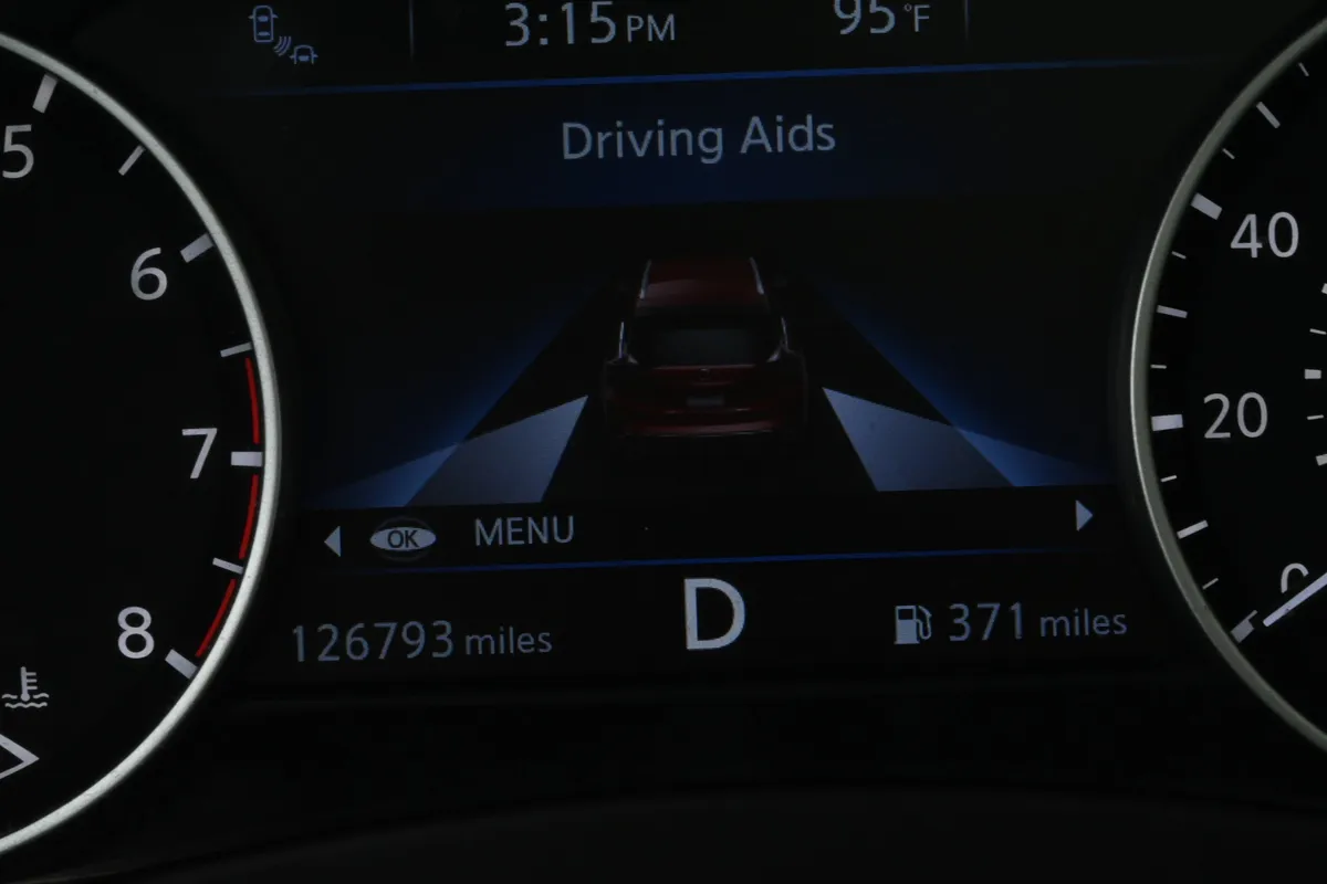 2017 Nissan Murano SV Premium Plus AWD thumbnail 29