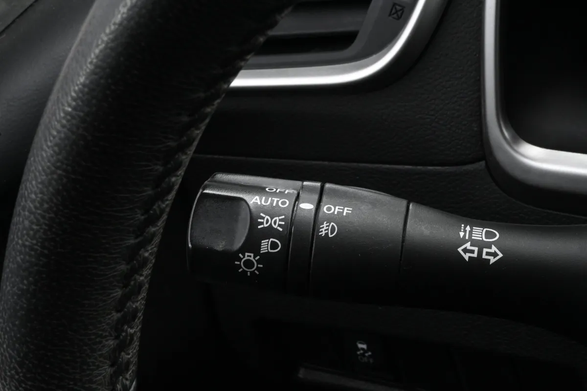 2017 Nissan Murano SV Premium Plus AWD thumbnail 31