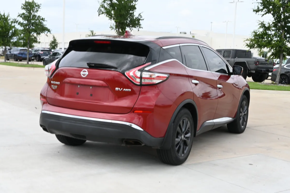 2017 Nissan Murano SV Premium Plus AWD thumbnail 6