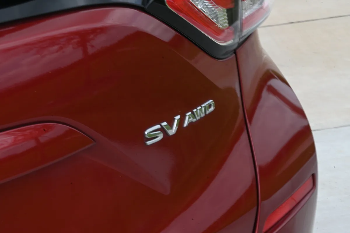2017 Nissan Murano SV Premium Plus AWD thumbnail 8