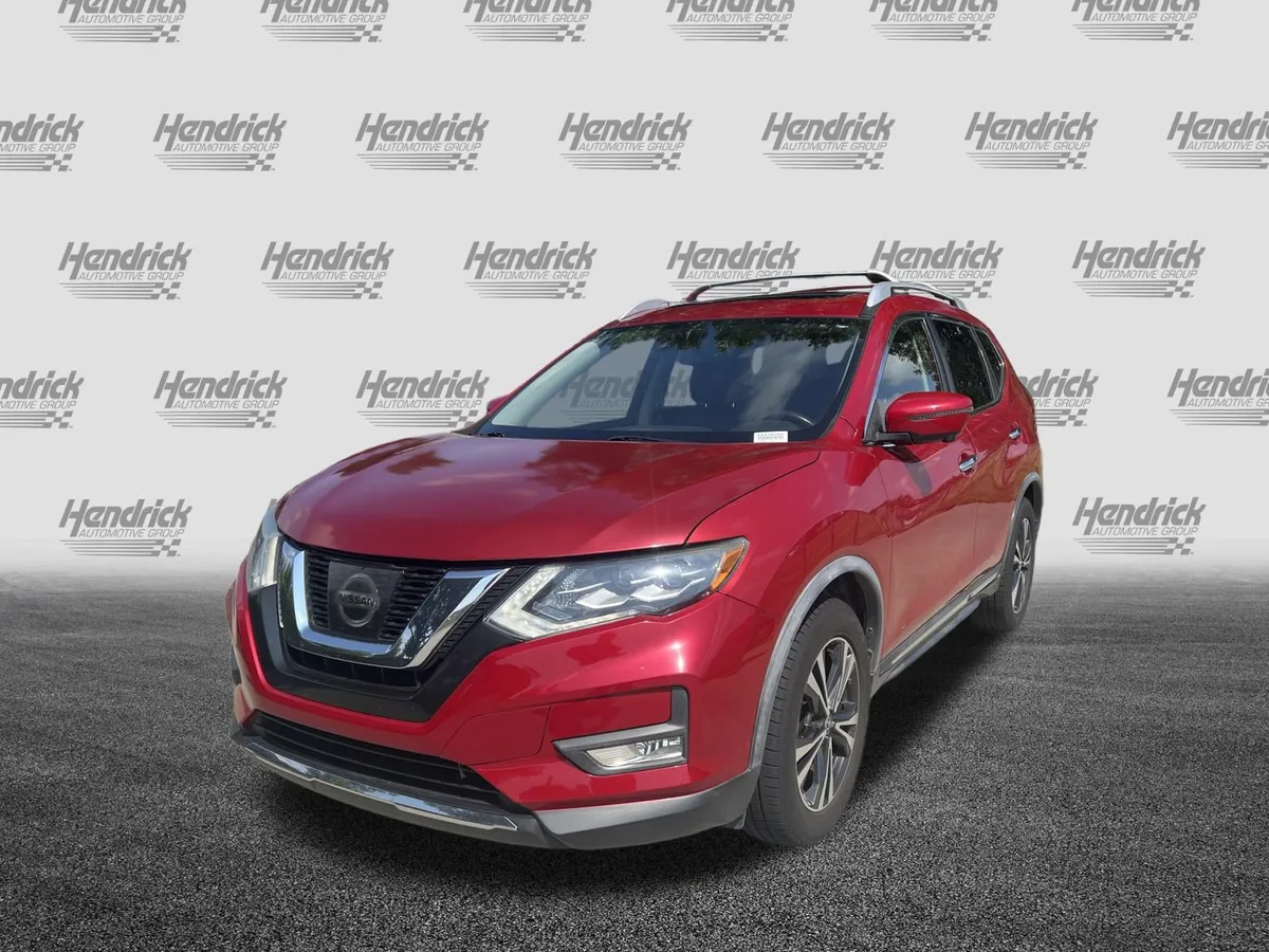 2017 Nissan Rogue SL thumbnail 5