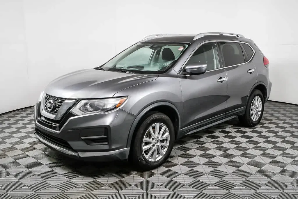 2017 NISSAN ROGUE SV thumbnail 24