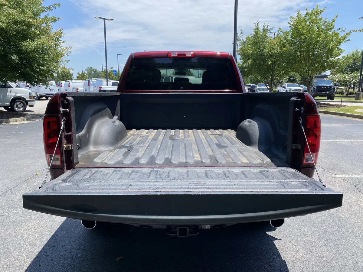 2017 Ram 1500 Express thumbnail 7
