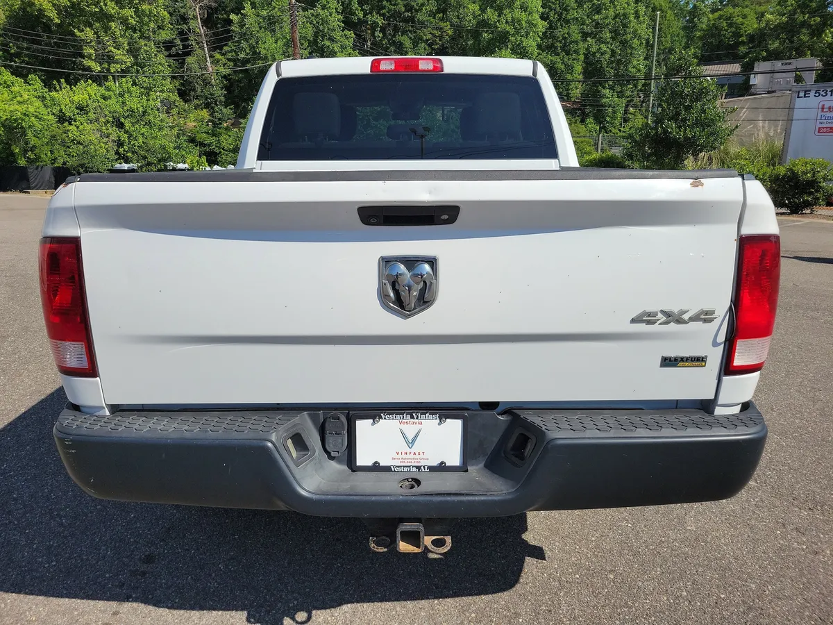 2017 Ram 1500 Tradesman thumbnail 6