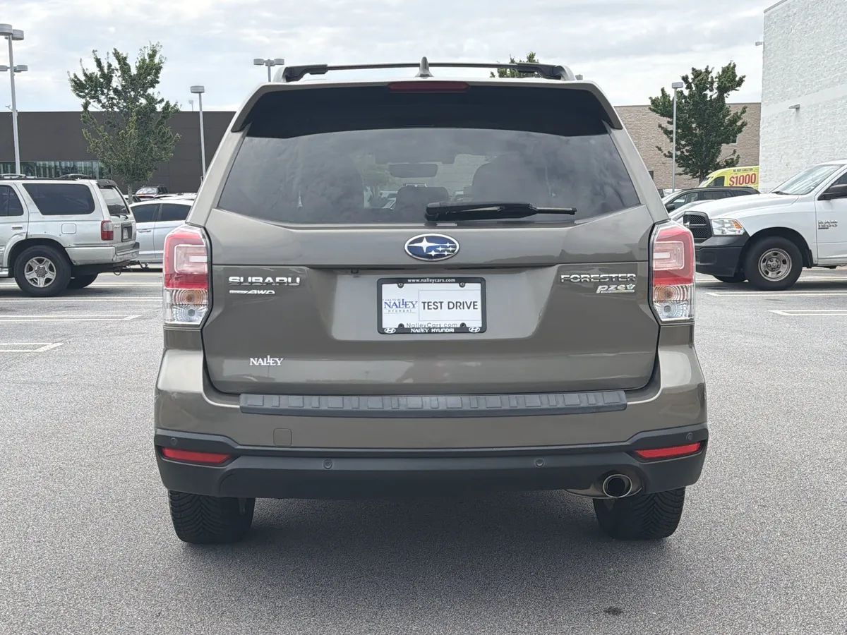 2017 Subaru Forester 2.5i Touring thumbnail 13