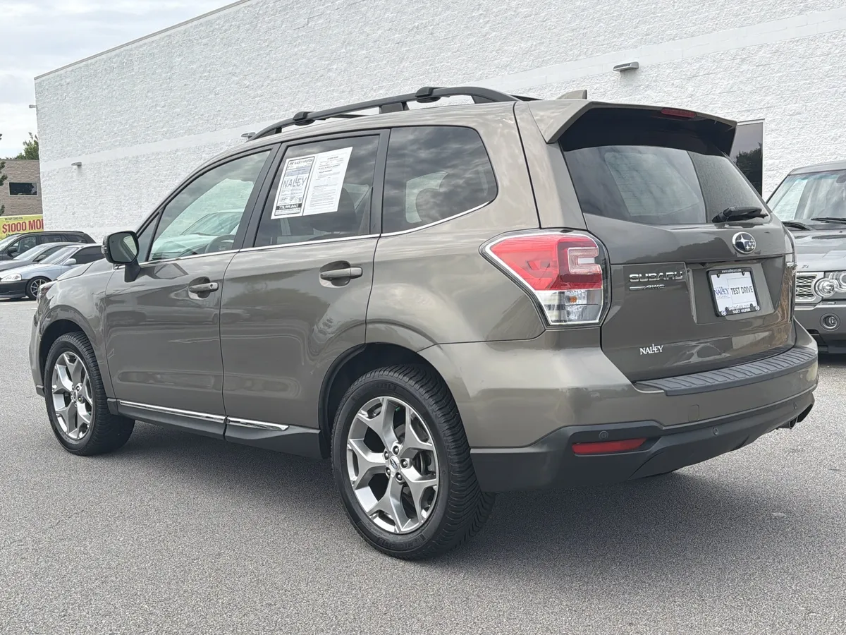 2017 Subaru Forester 2.5i Touring thumbnail 30
