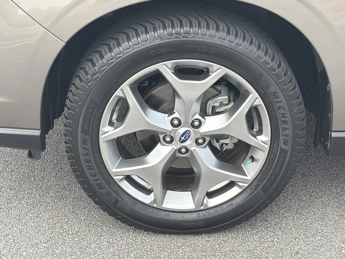 2017 Subaru Forester 2.5i Touring thumbnail 36