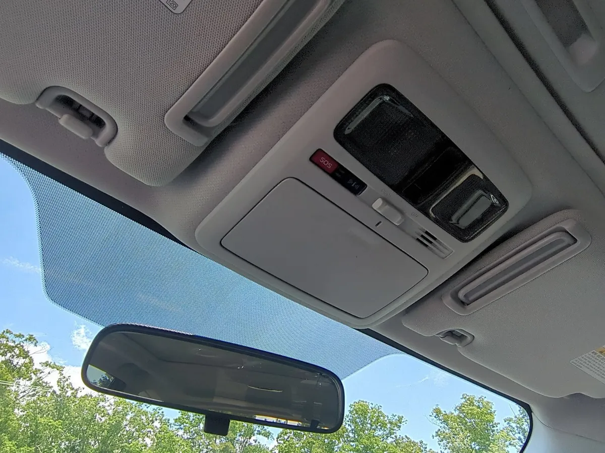 2017 Subaru Forester Premium thumbnail 25