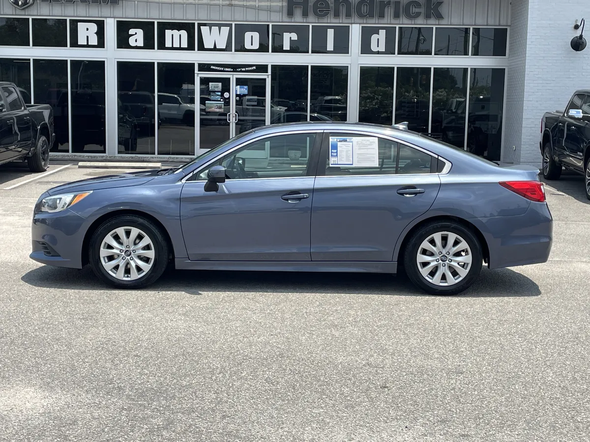 2017 Subaru Legacy Premium thumbnail 6