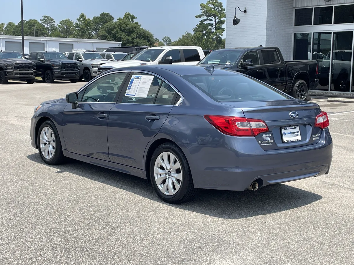 2017 Subaru Legacy Premium thumbnail 7