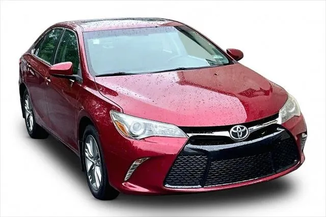 2017 Toyota CAMRY thumbnail 3