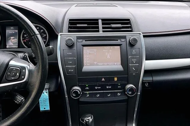 2017 Toyota CAMRY thumbnail 7