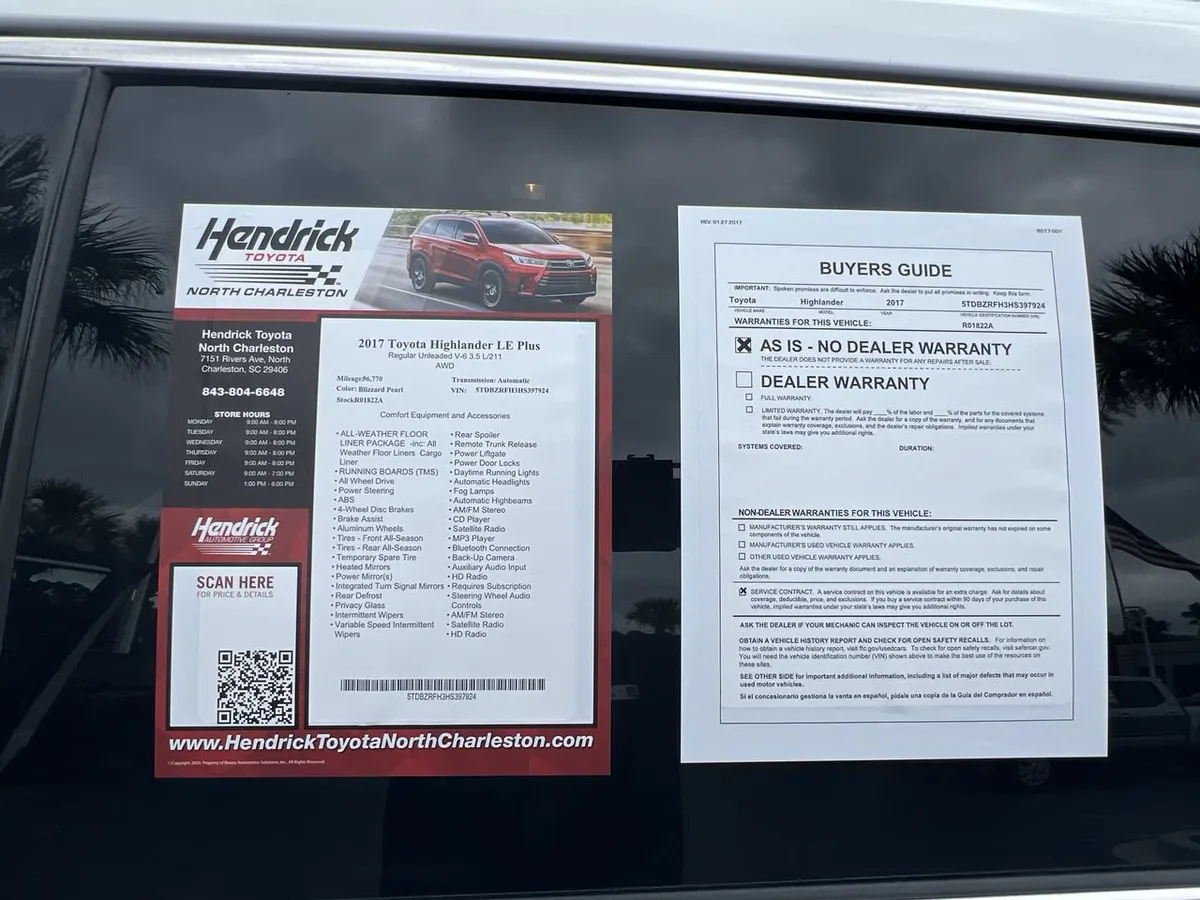 2017 Toyota Highlander LE Plus thumbnail 32