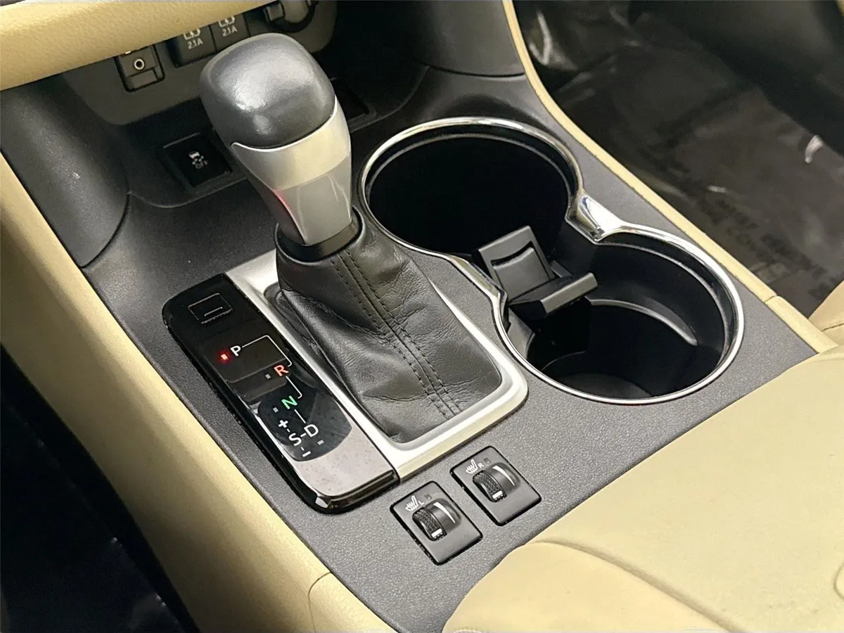 2017 Toyota Highlander XLE thumbnail 27