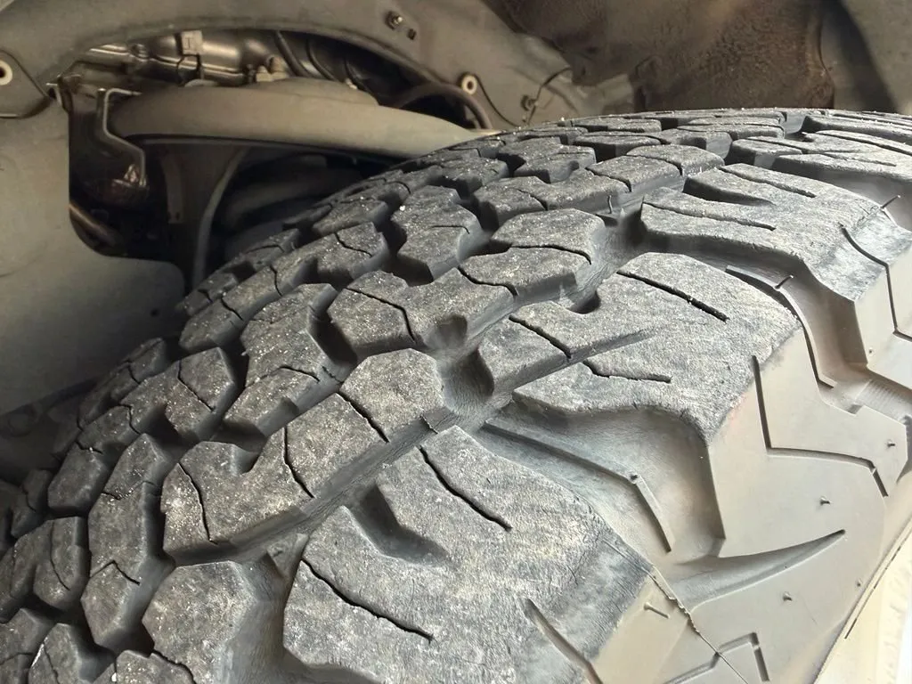 2017 Toyota Land Cruiser Base thumbnail 29