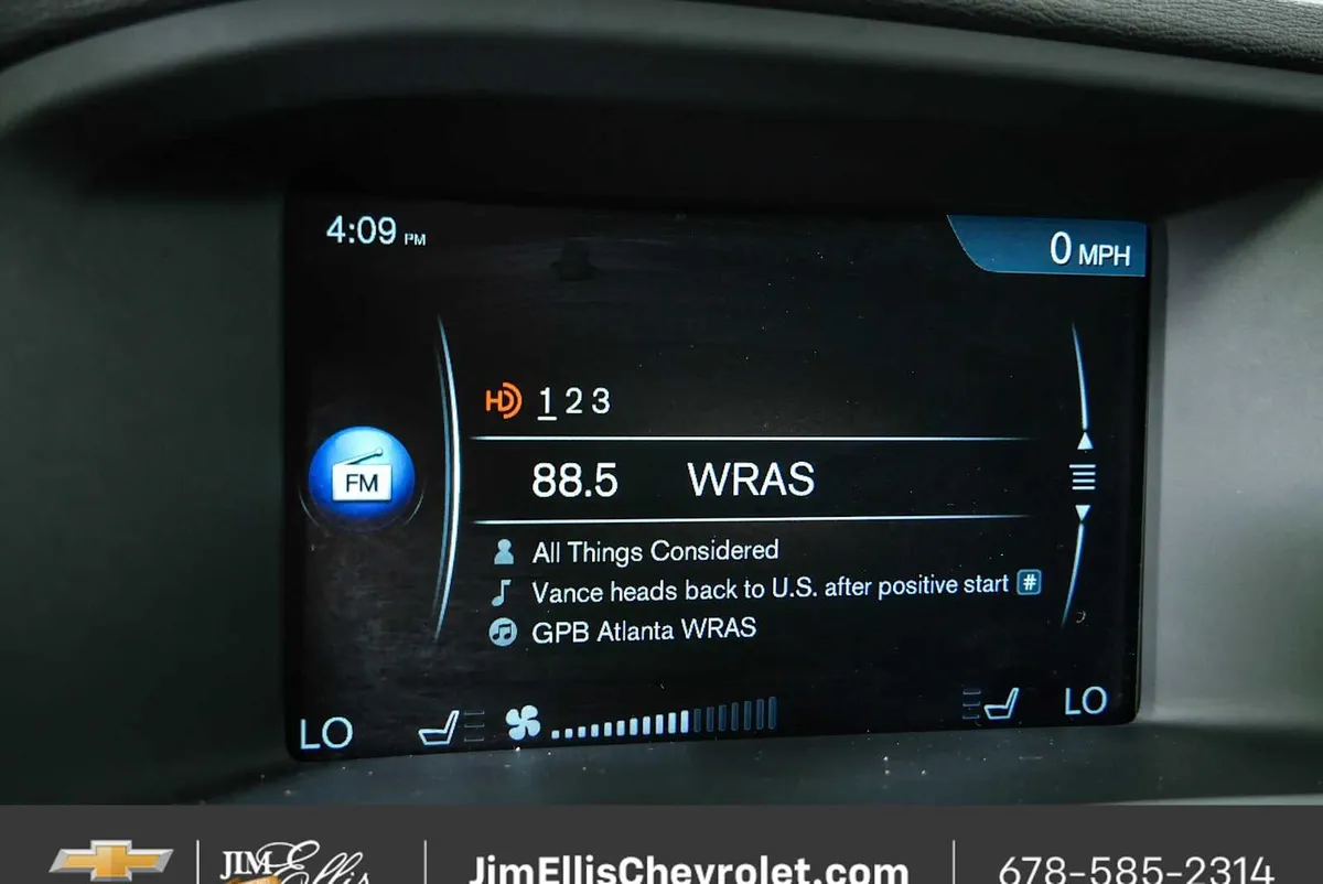 2017 Volvo V60 Cross Country T5 thumbnail 13
