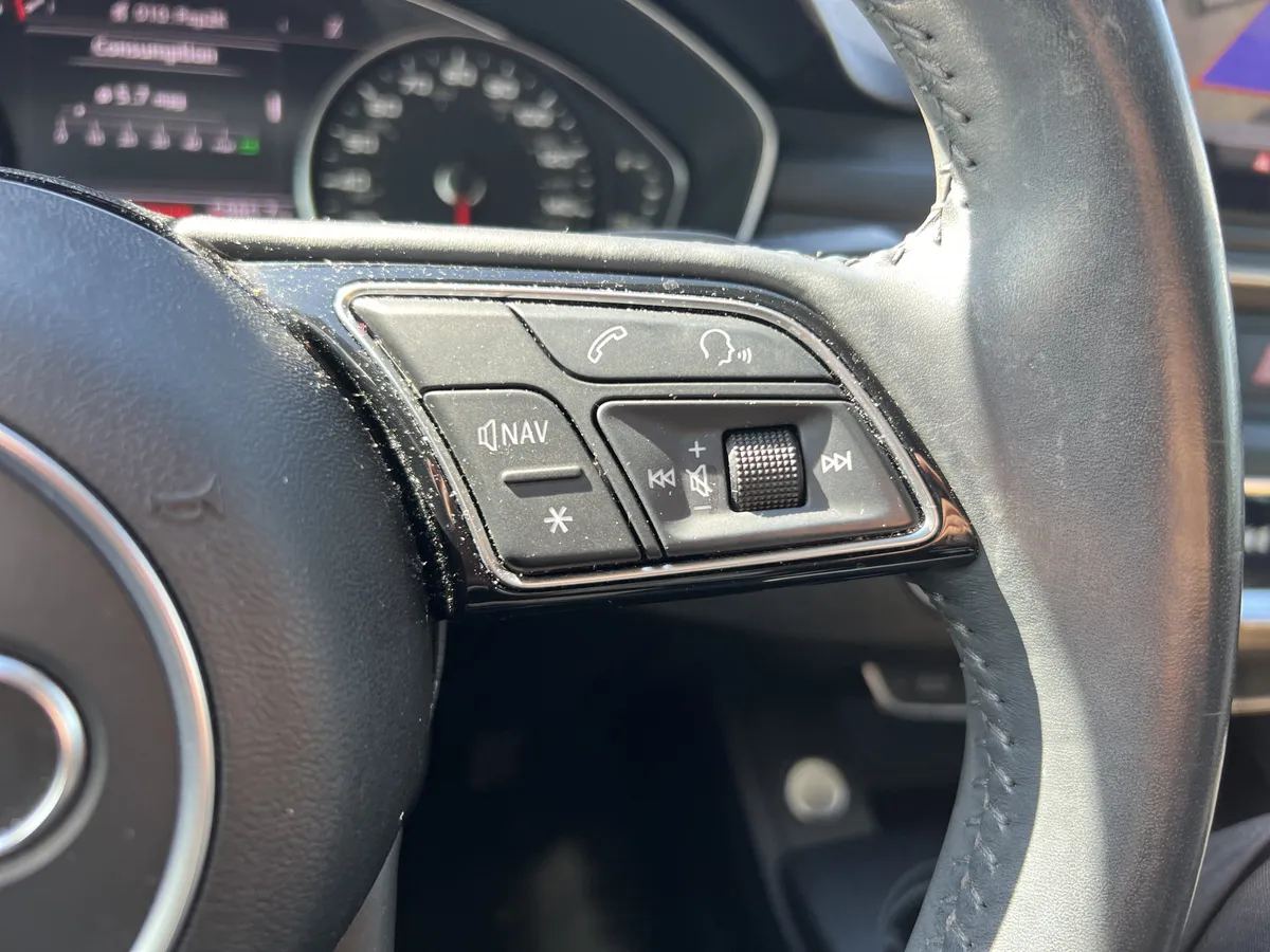 2018 Audi A4 Premium thumbnail 19