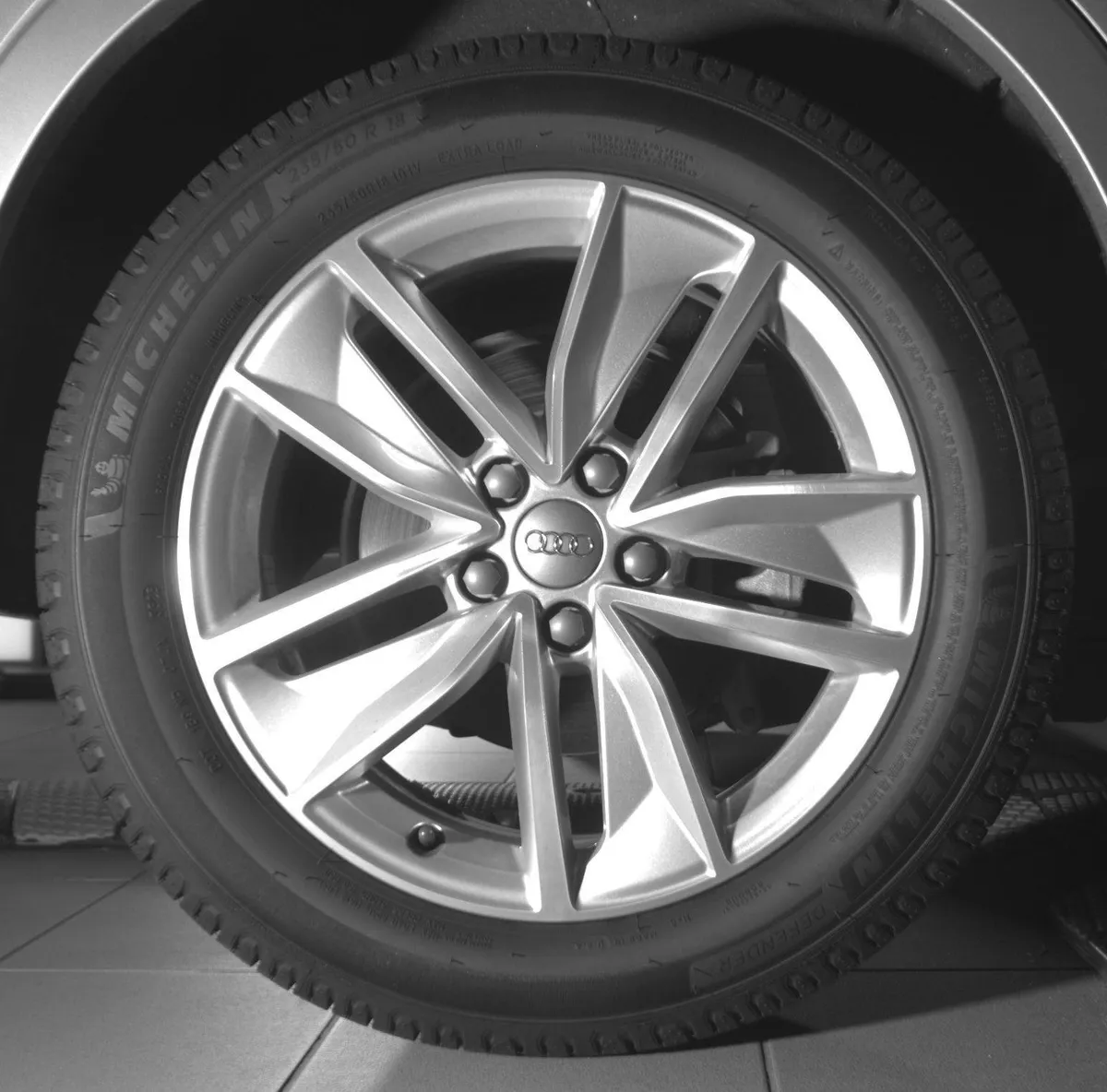 2018 Audi Q3 Premium thumbnail 15