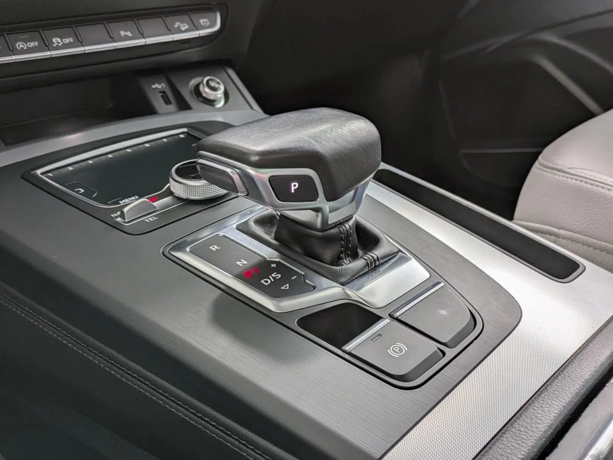 2018 Audi Q5 Prestige thumbnail 13