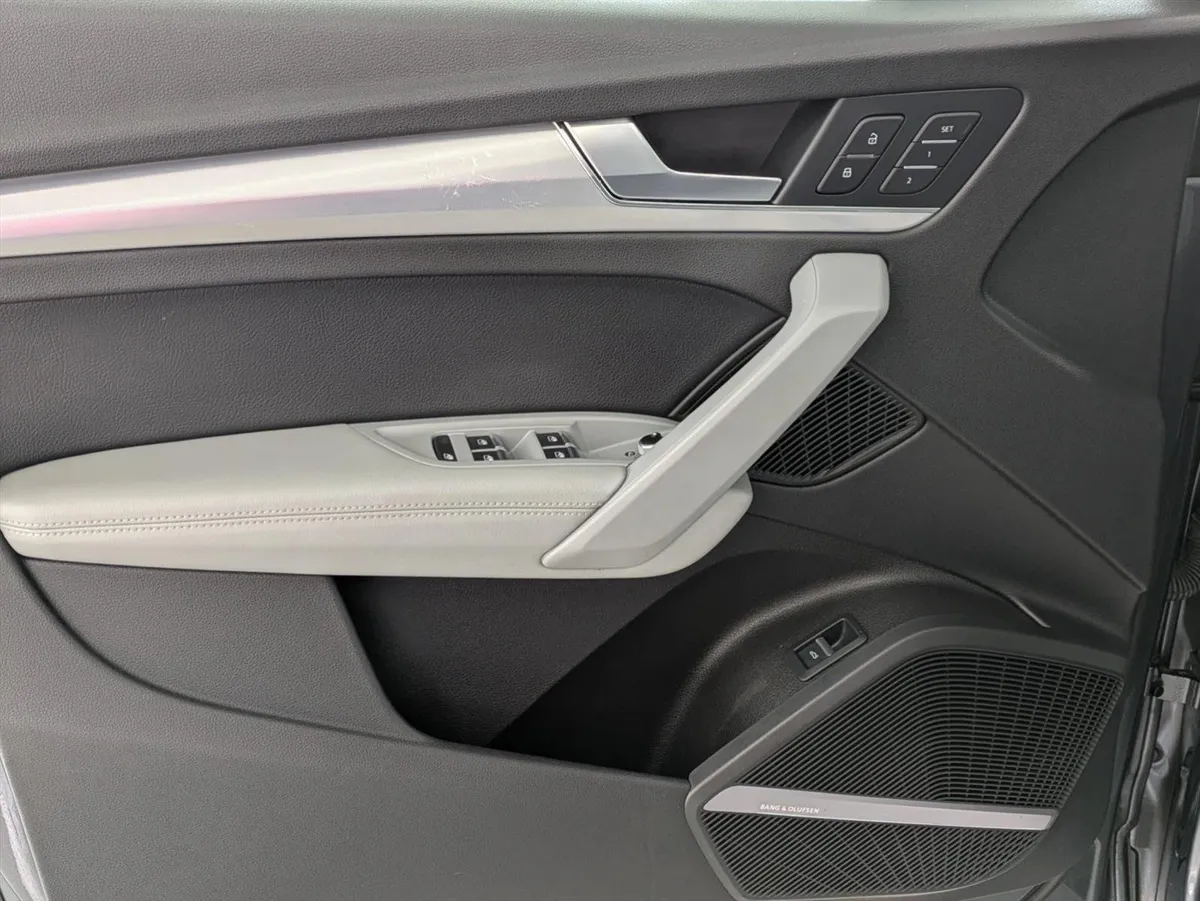 2018 Audi Q5 Prestige thumbnail 20