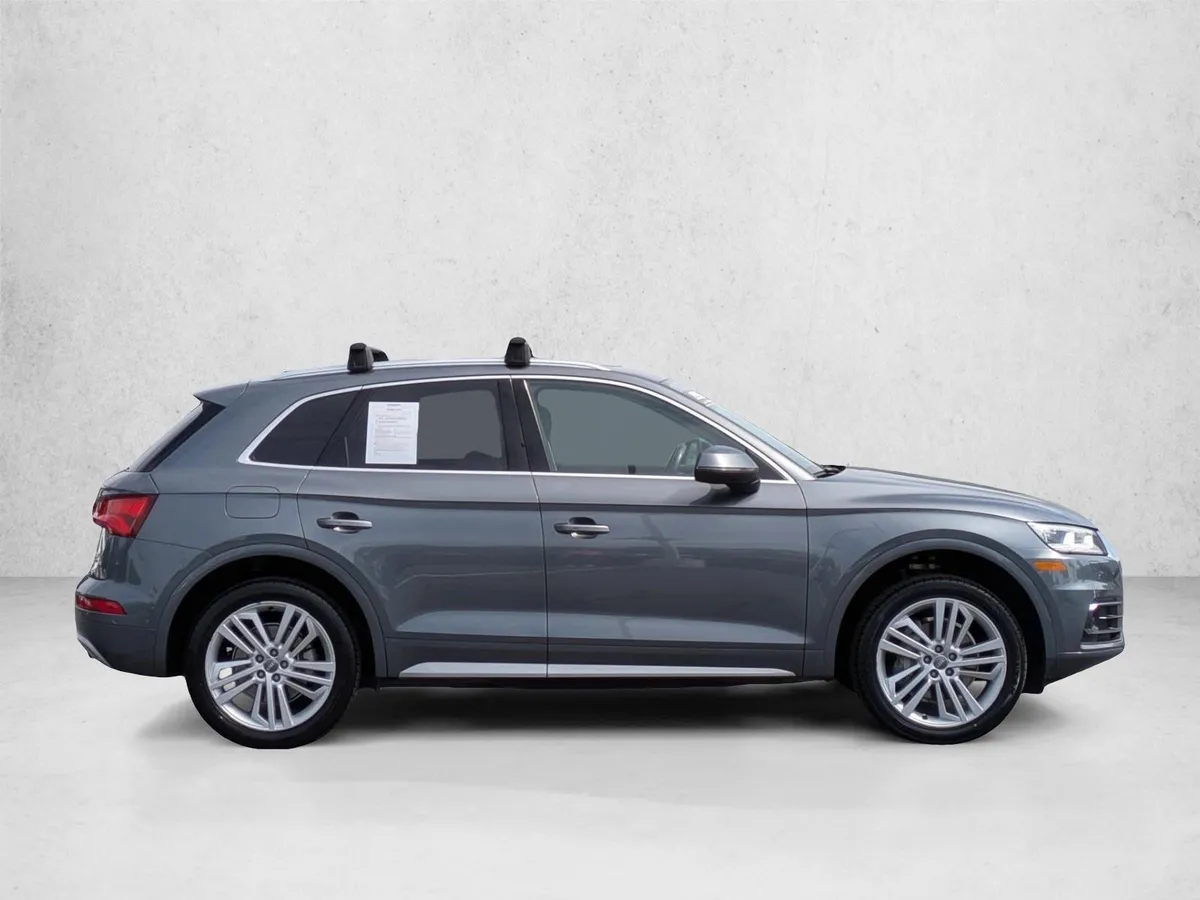 2018 Audi Q5 Prestige thumbnail 4