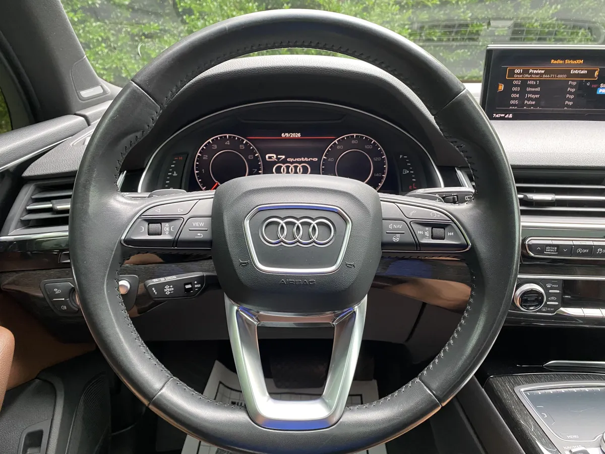 2018 Audi Q7 Prestige thumbnail 16
