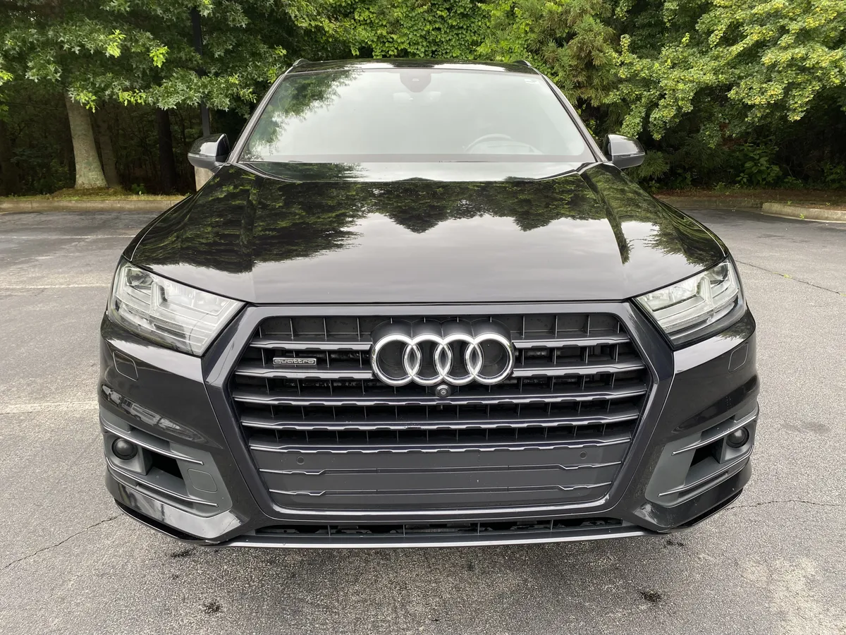 2018 Audi Q7 Prestige thumbnail 2