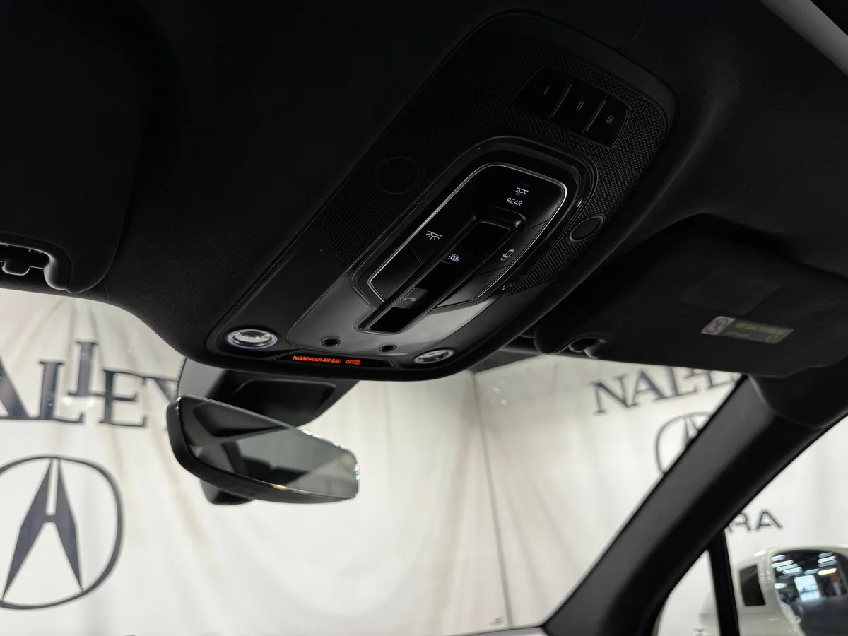 2018 Bentley Bentayga W12 Signature thumbnail 40
