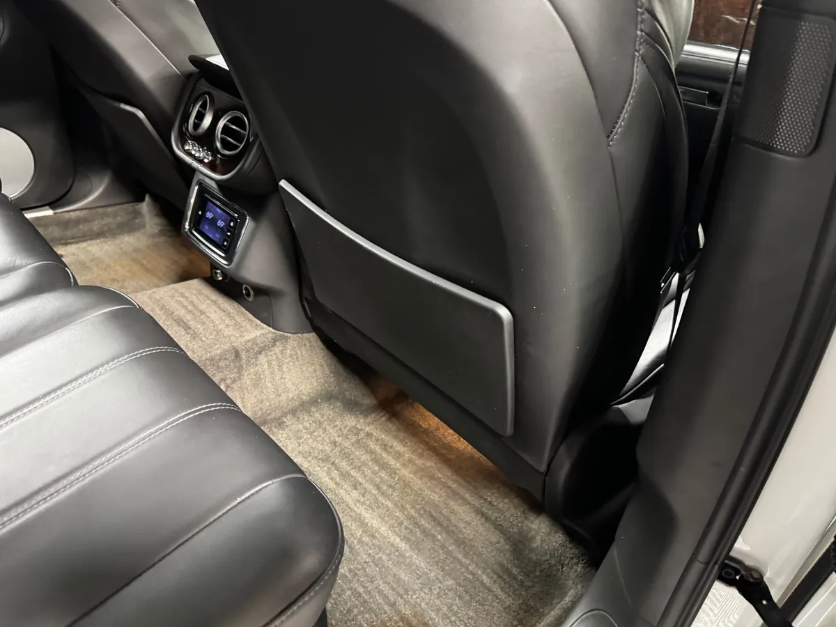 2018 Bentley Bentayga W12 Signature thumbnail 42
