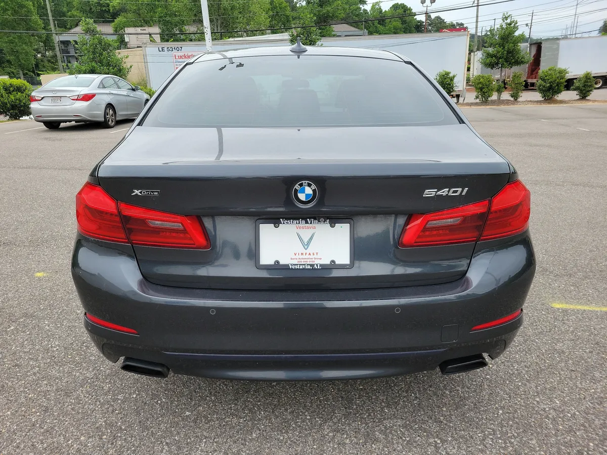 2018 BMW 540i xDrive thumbnail 6