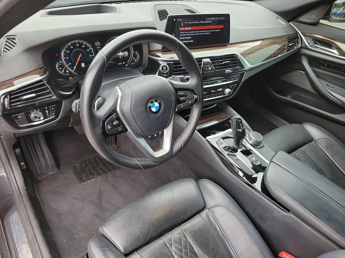 2018 BMW 540i xDrive thumbnail 8