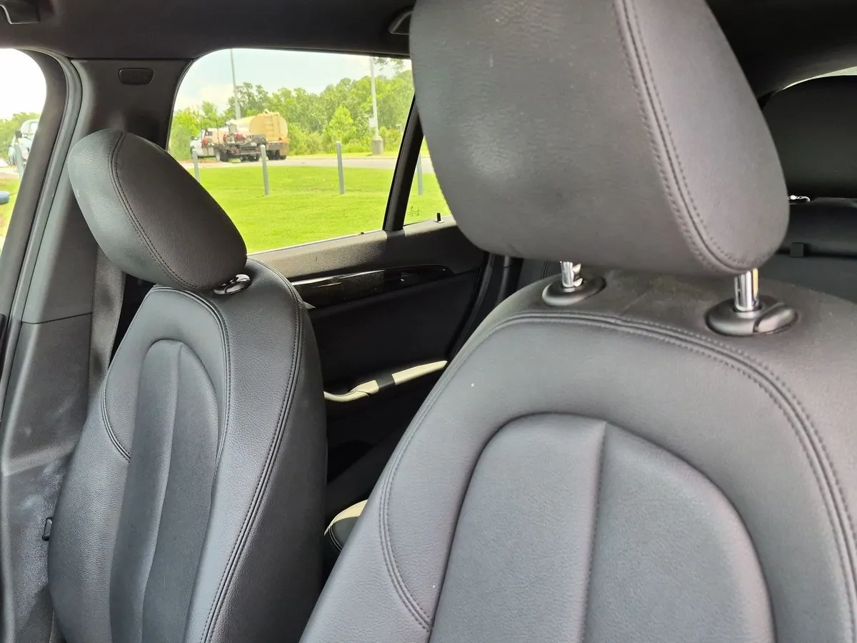 2018 BMW X1 sDrive28i thumbnail 16