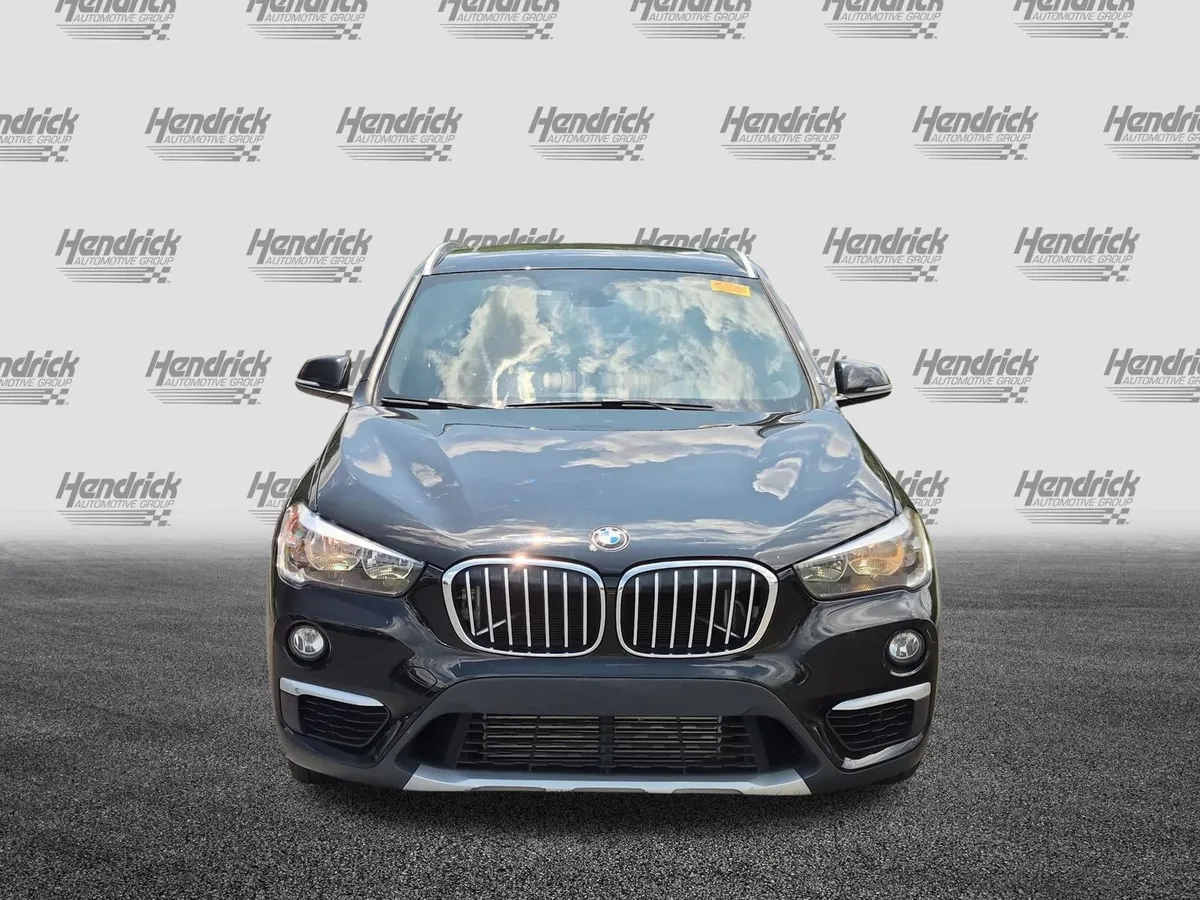 2018 BMW X1 sDrive28i thumbnail 2