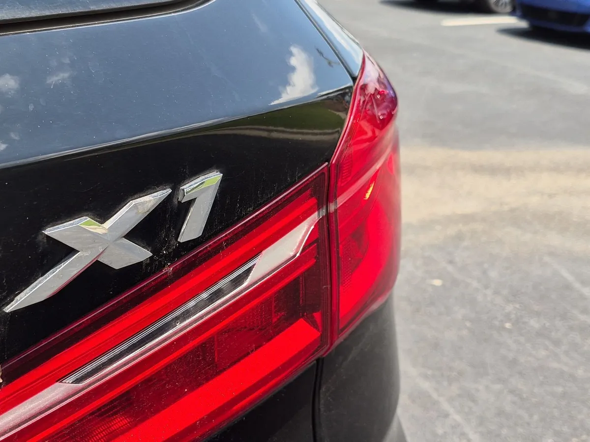 2018 BMW X1 sDrive28i thumbnail 9