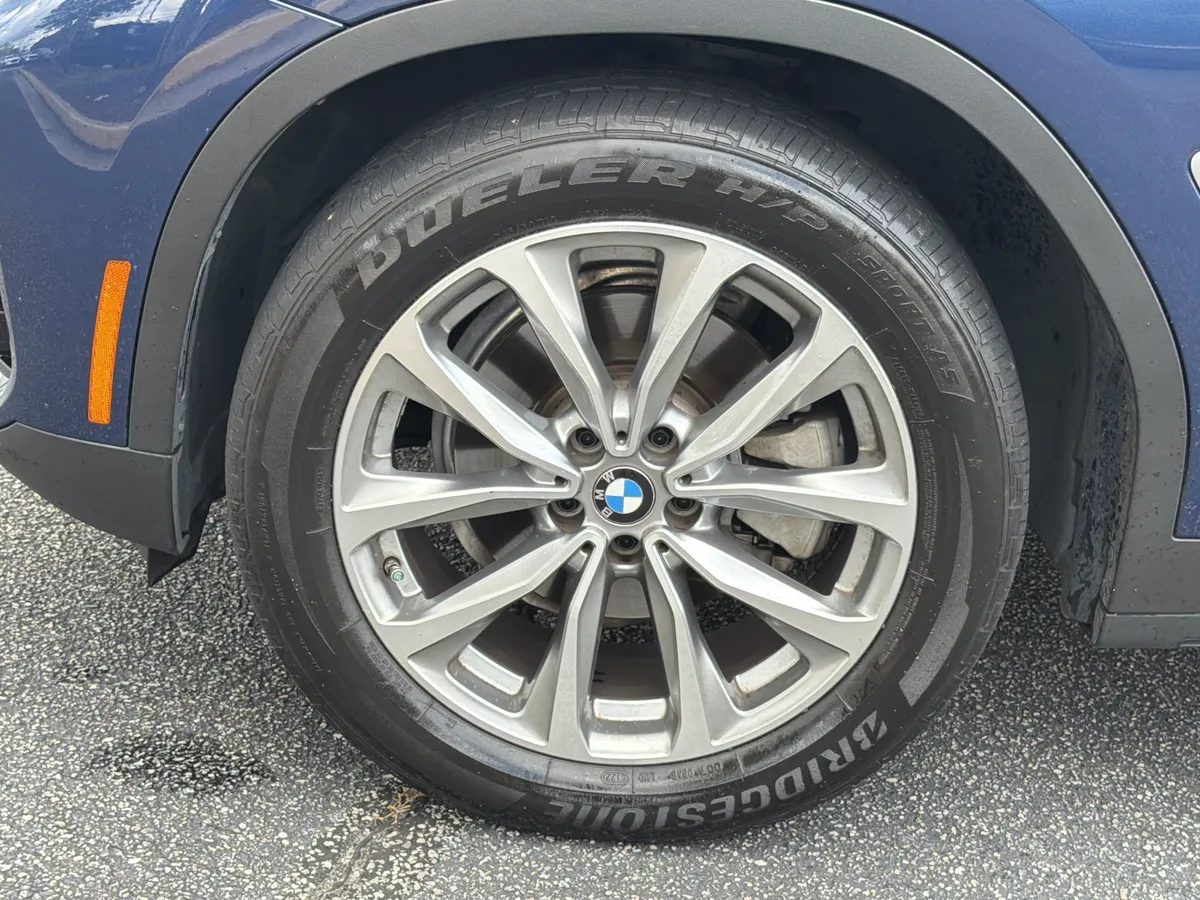 2018 BMW X3 xDrive30i thumbnail 29