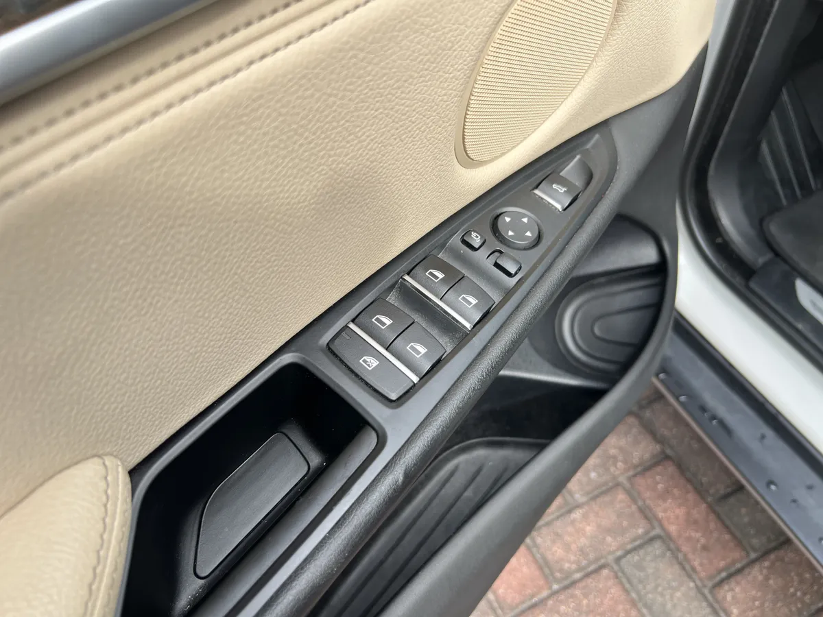 2018 BMW X5 sDrive35i thumbnail 14