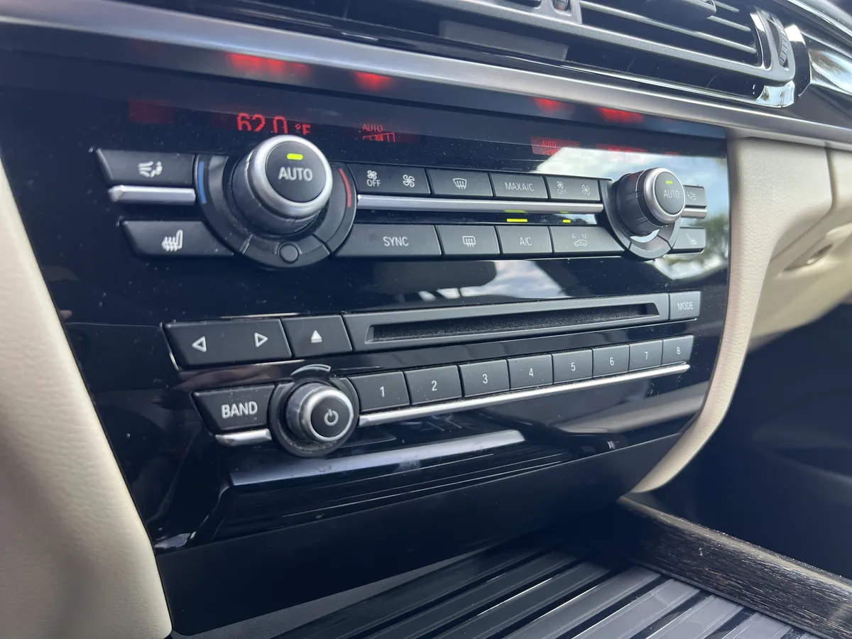 2018 BMW X5 sDrive35i thumbnail 28