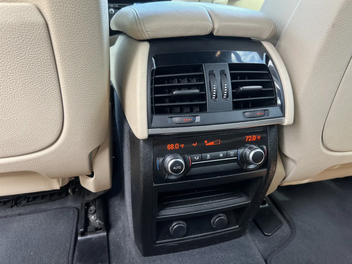 2018 BMW X5 sDrive35i thumbnail 40