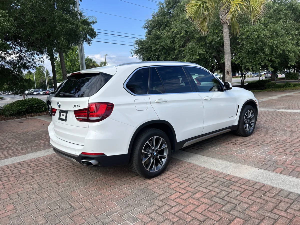 2018 BMW X5 sDrive35i thumbnail 9