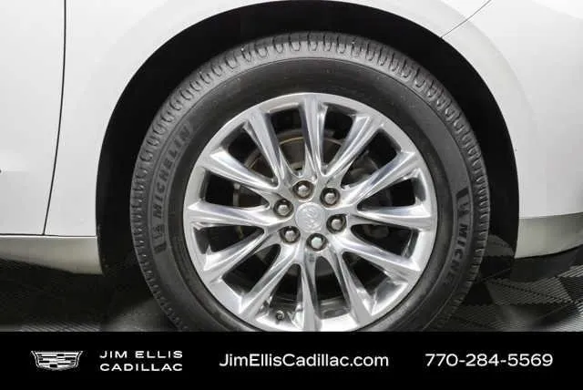 2018 Buick Enclave Premium thumbnail 36
