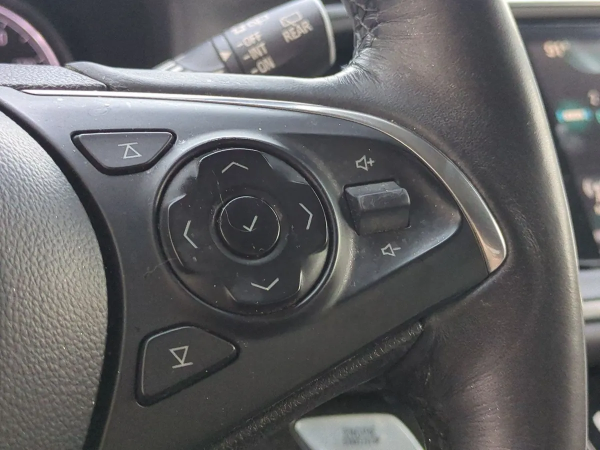 2018 Buick Enclave Premium thumbnail 18