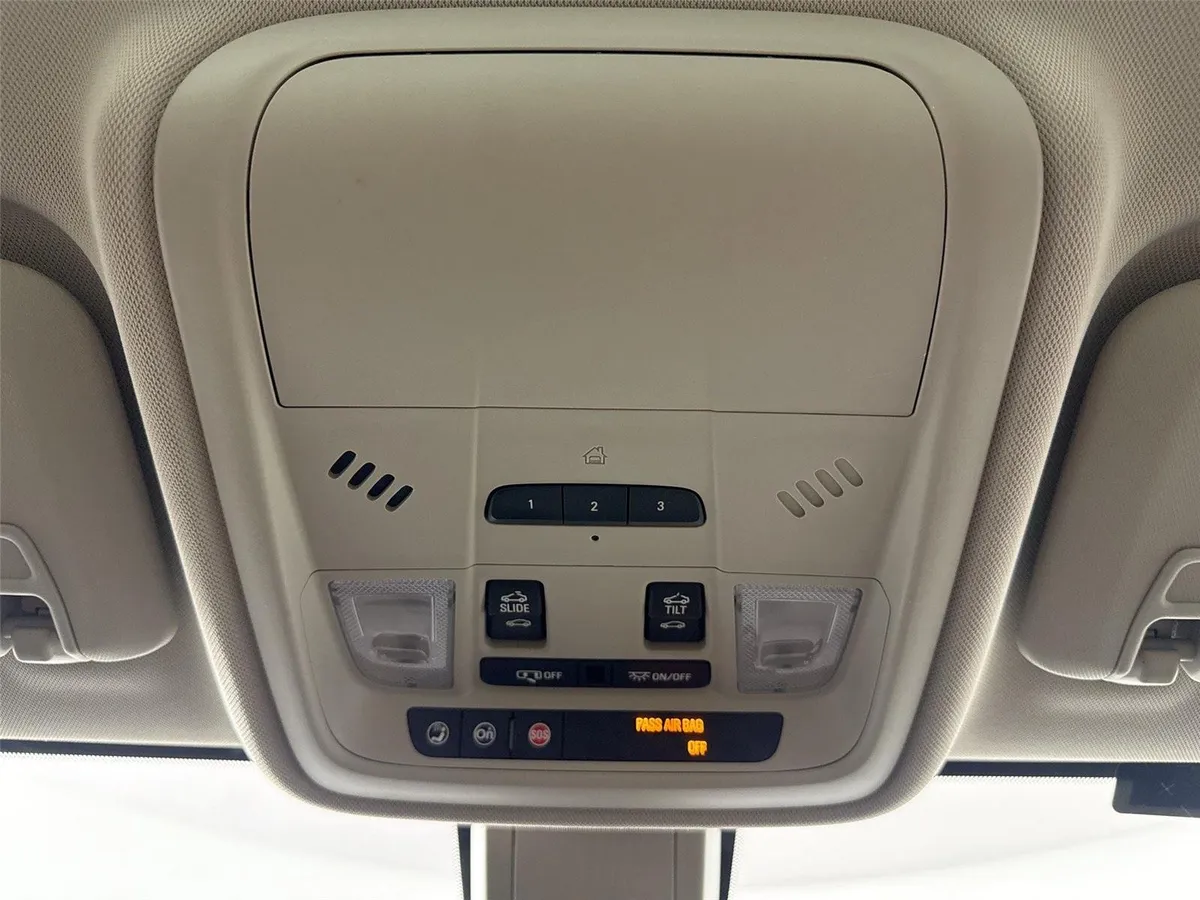 2018 Buick Regal Sportback Essence thumbnail 24