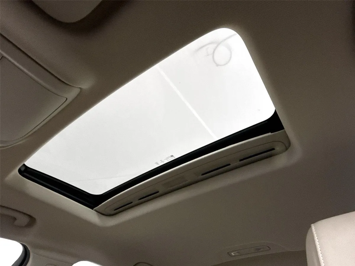 2018 Buick Regal Sportback Essence thumbnail 6