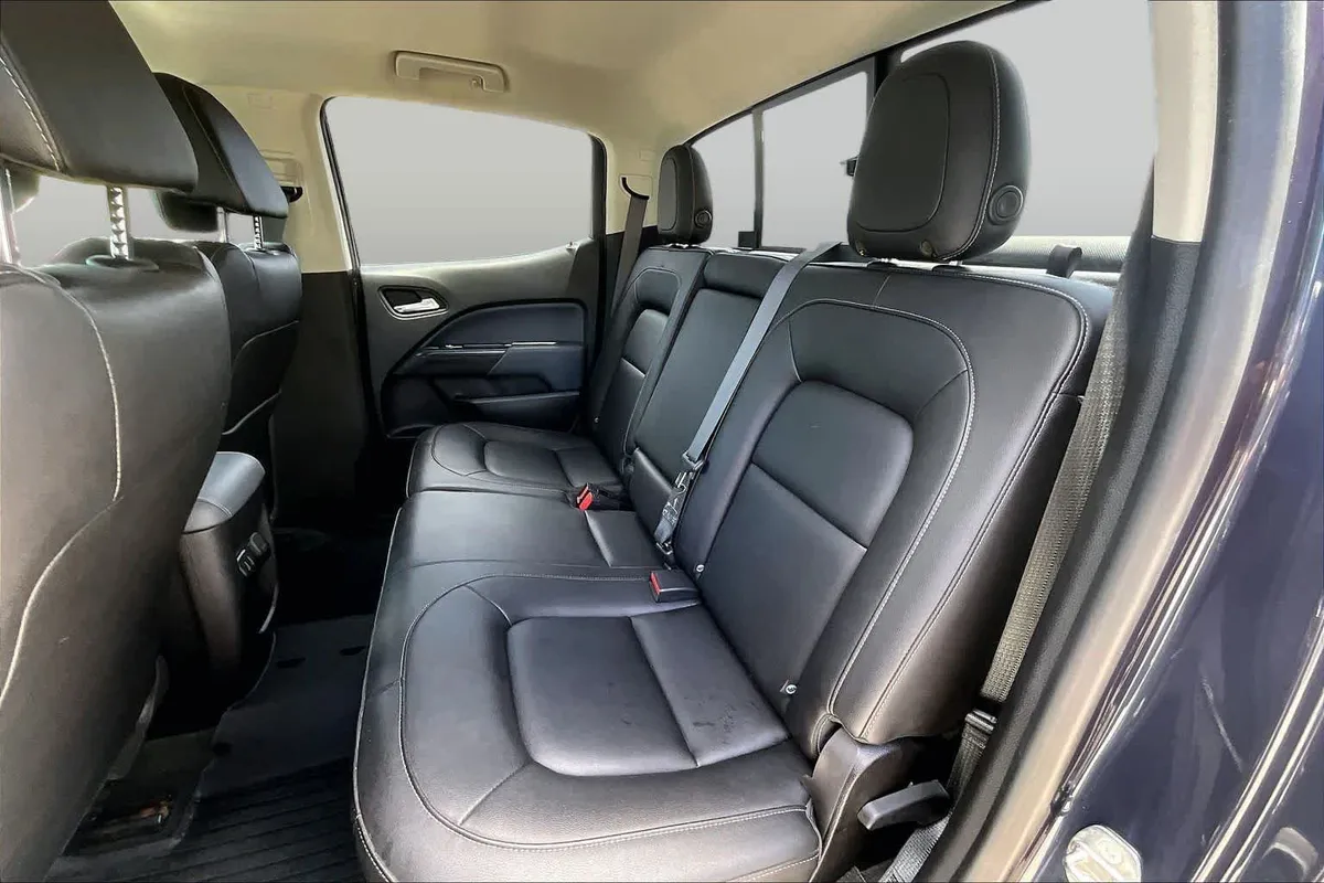 2018 Chevrolet Colorado 4WD Z71 thumbnail 21