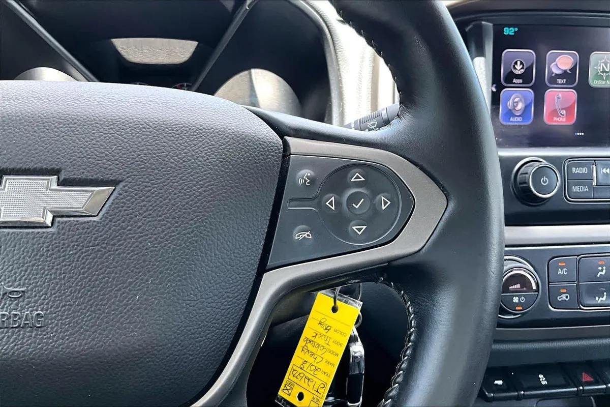 2018 Chevrolet Colorado 4WD Z71 thumbnail 23