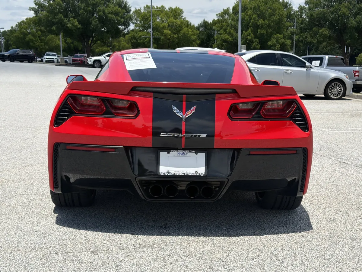 2018 Chevrolet Corvette 1LT thumbnail 21