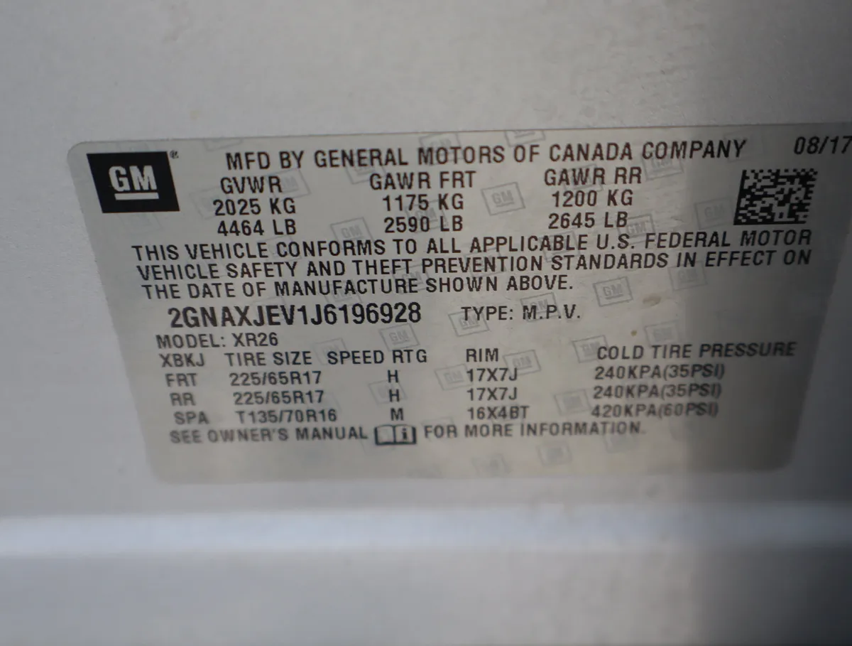 2018 Chevrolet Equinox LT thumbnail 32