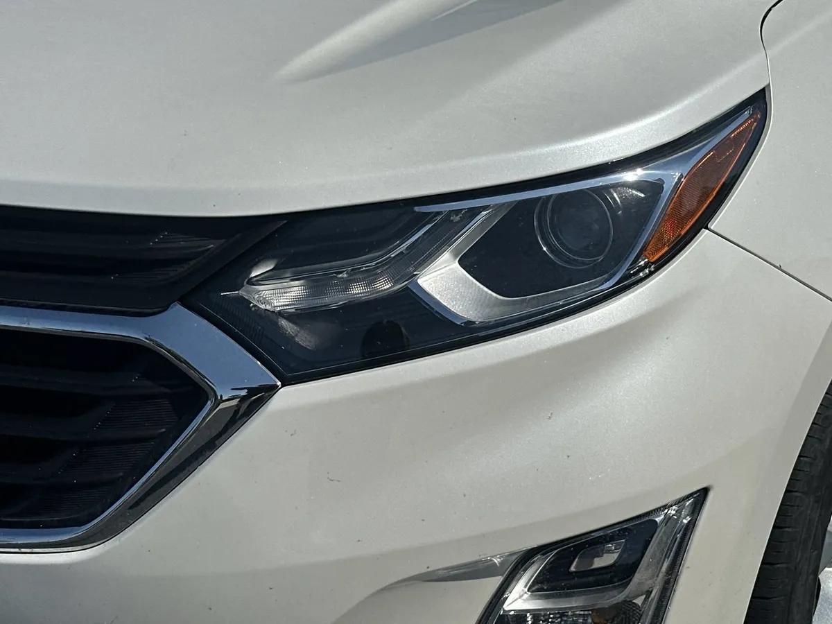 2018 Chevrolet Equinox LT thumbnail 10