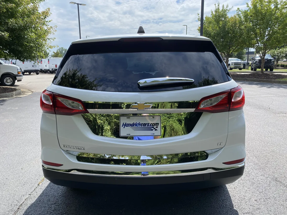 2018 Chevrolet Equinox LT thumbnail 7