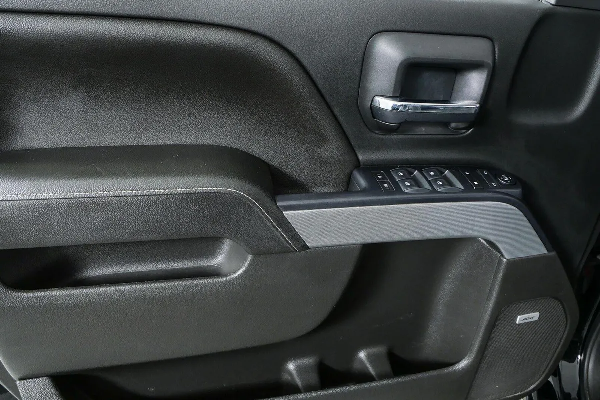 2018 Chevrolet Silverado 1500 LT thumbnail 6